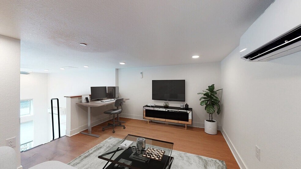 More Photos Of 3890 W Colfax Ave, Denver Apartments For Sale