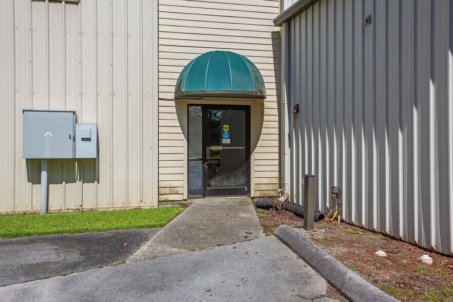 More Photos Of 1385 John Small Ave, Washington Medical For Lease