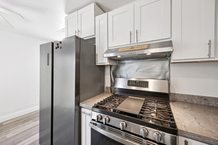 More Photos Of 263 La Pala Dr, San Jose Apartments For Sale