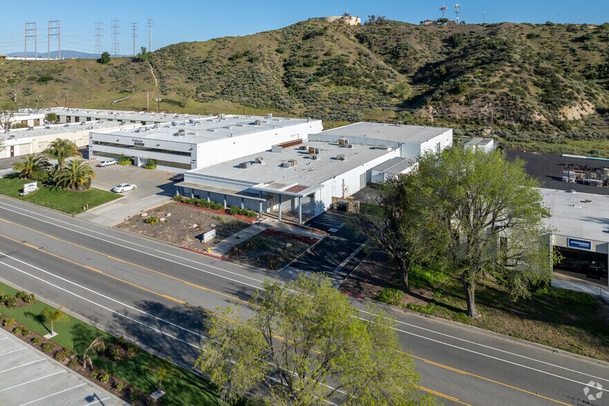 More Photos Of 25562 Avenue Stanford, Valencia Manufacturing For Lease