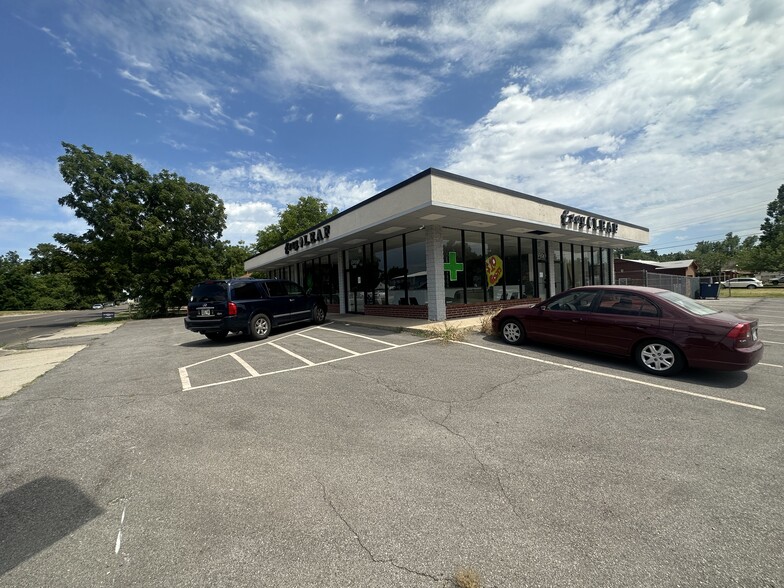 Primary Photo Of 6530-6534 NW 36th St, Bethany Storefront Retail Office For Lease