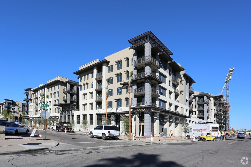 More Photos Of 7350 E Stetson Dr, Scottsdale Apartments For Lease