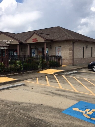More Photos Of 10407 W Fairmont Pky, La Porte Medical For Lease