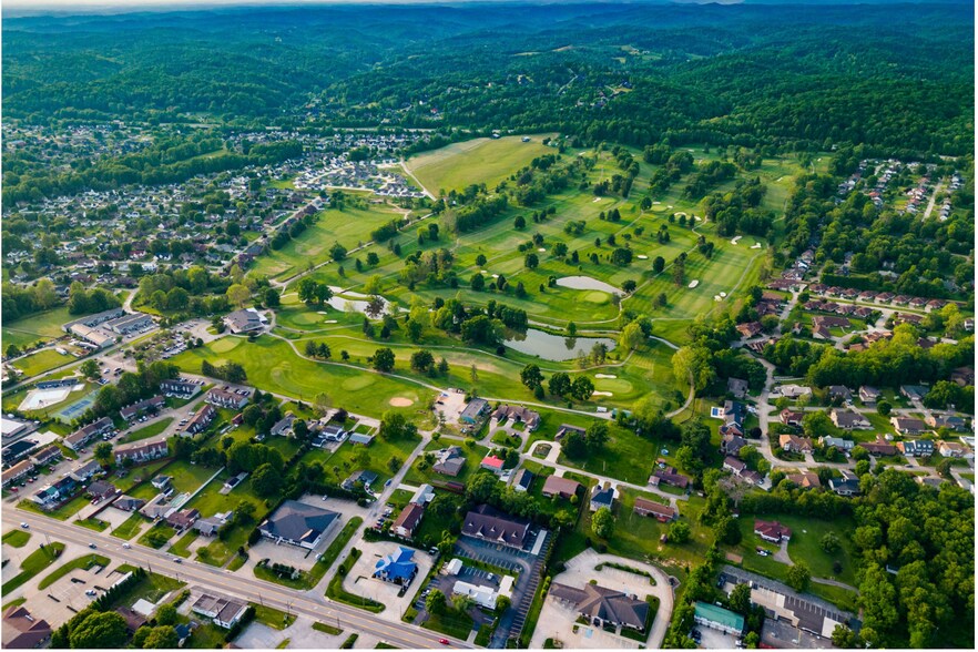 More Photos Of 3750 Teays Valley Rd, Hurricane Medical For Sale