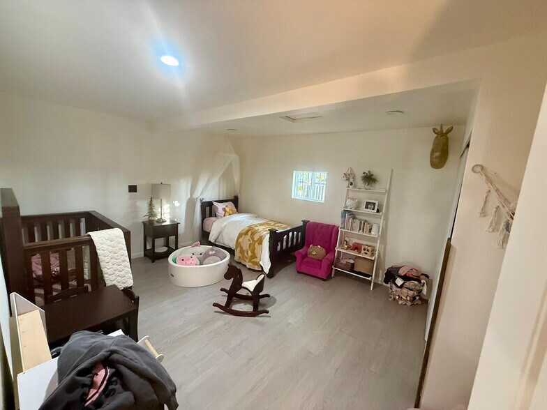 More Photos Of 13664 Whittram Ave, Fontana Specialty For Sale