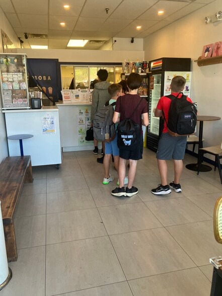 More Photos Of 347 Glen Cove Ave, Sea Cliff General Retail For Lease