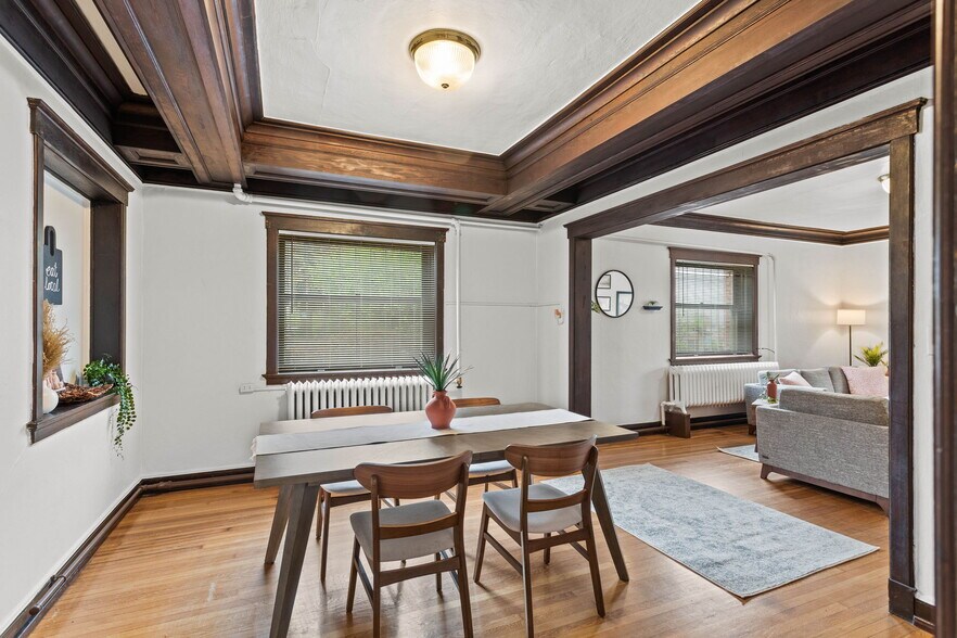 More Photos Of 702 S Bernard, Spokane Apartments For Sale