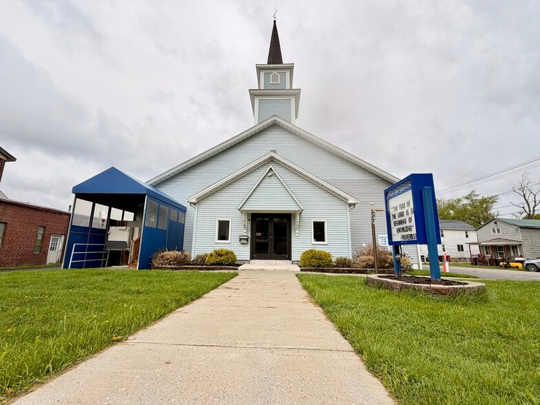 More Photos Of 8688 S Main St, Eden Religious Facility For Sale