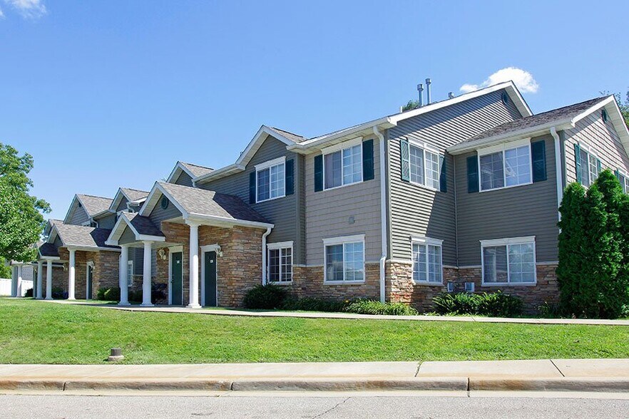 More Photos Of 3840 S Burdick St, Kalamazoo Apartments For Sale