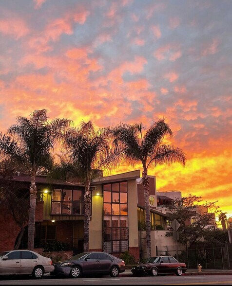 More Photos Of 2330 W 3rd St, Los Angeles Office For Sale