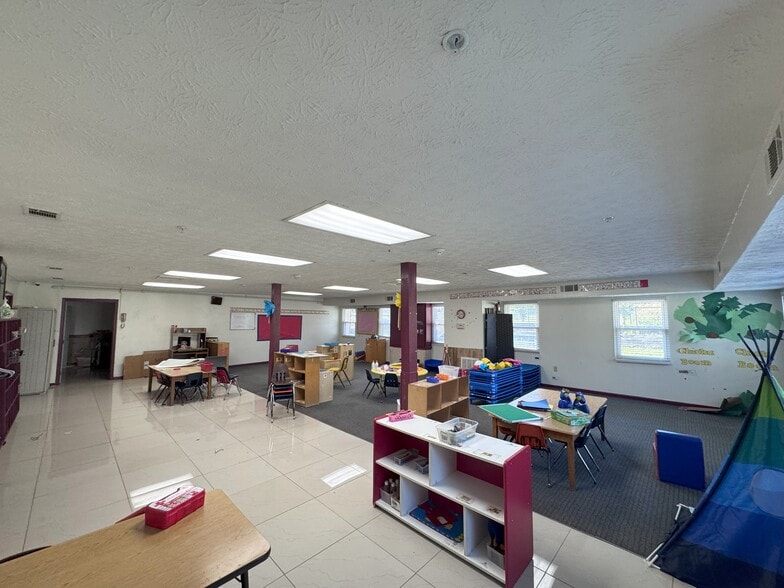 More Photos Of 6755 Old National Hwy, Atlanta Schools For Sale