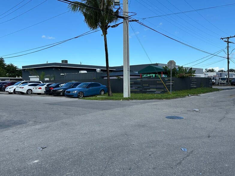 More Photos Of 2220 SW 60th Ter, Miramar Manufacturing For Sale