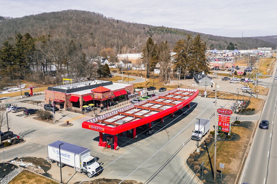 Primary Photo Of 2425 Market St, North Warren Convenience Store For Sale