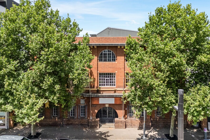 Primary Photo Of 593 Hunter St, Newcastle West Office For Lease