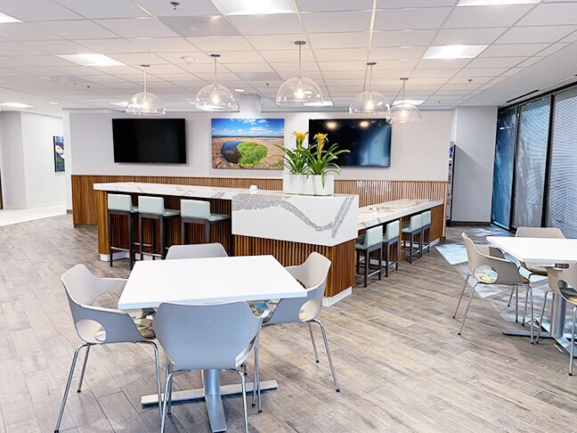 More Photos Of 1231 Greenway Dr, Irving Office For Lease