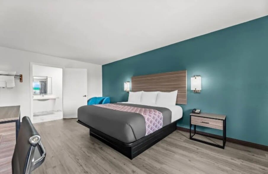 More Photos Of 35 US Highway 84 E, Cairo Hotel For Sale