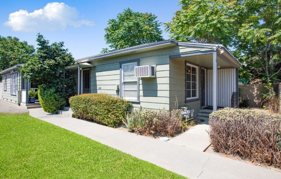 More Photos Of 624 W Chapman Ave, Orange Medical For Sale