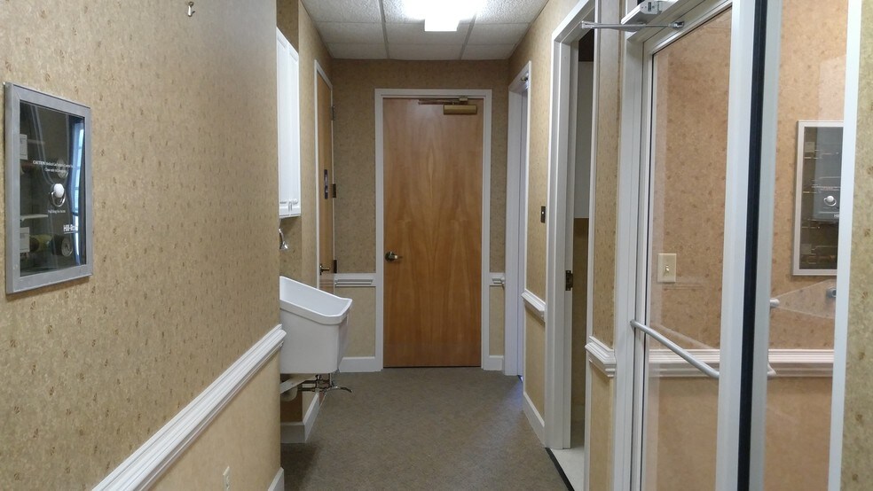 More Photos Of 4113 Capitol St, Durham Medical For Lease