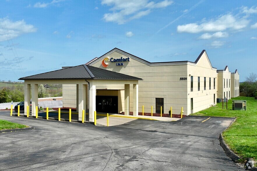 Primary Photo Of 5531 Athens Boonesboro Rd, Lexington Hotel For Sale