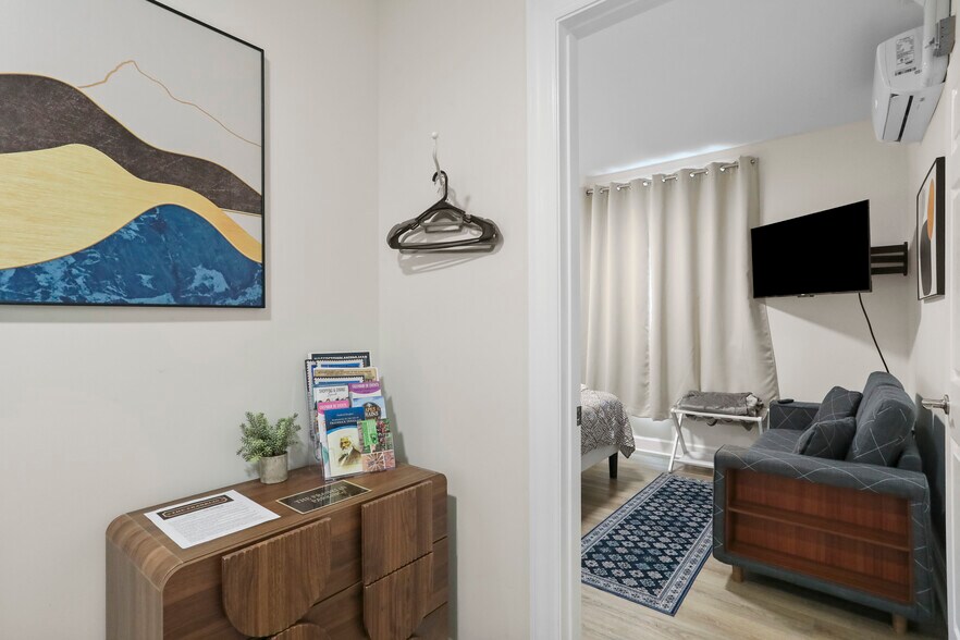 More Photos Of 34 W Franklin St, Hagerstown Apartments For Sale