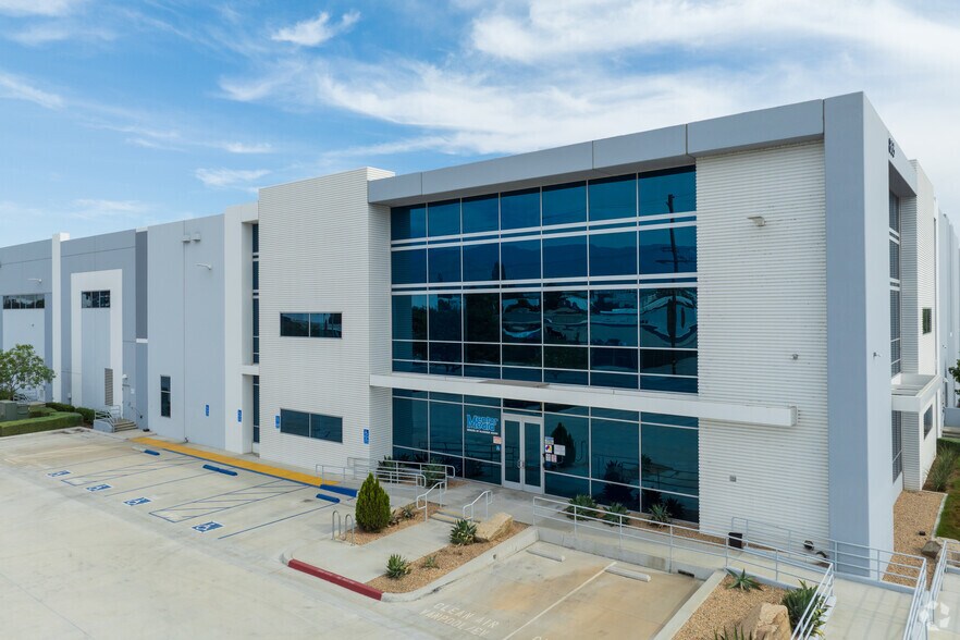 Primary Photo Of 865 S Washington Ave, San Bernardino Distribution For Lease