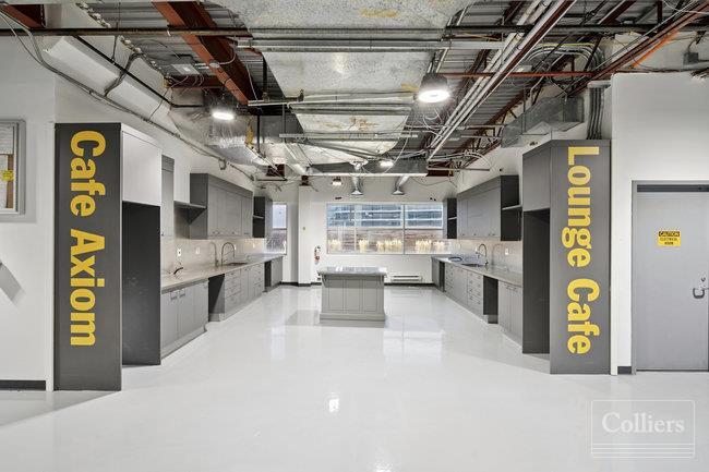 More Photos Of 5205 Satellite Dr, Mississauga Office For Sale