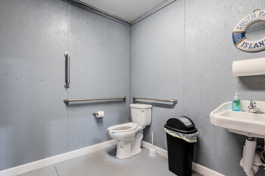 More Photos Of 20055 8 Mile Rd, Stanwood Freestanding For Sale