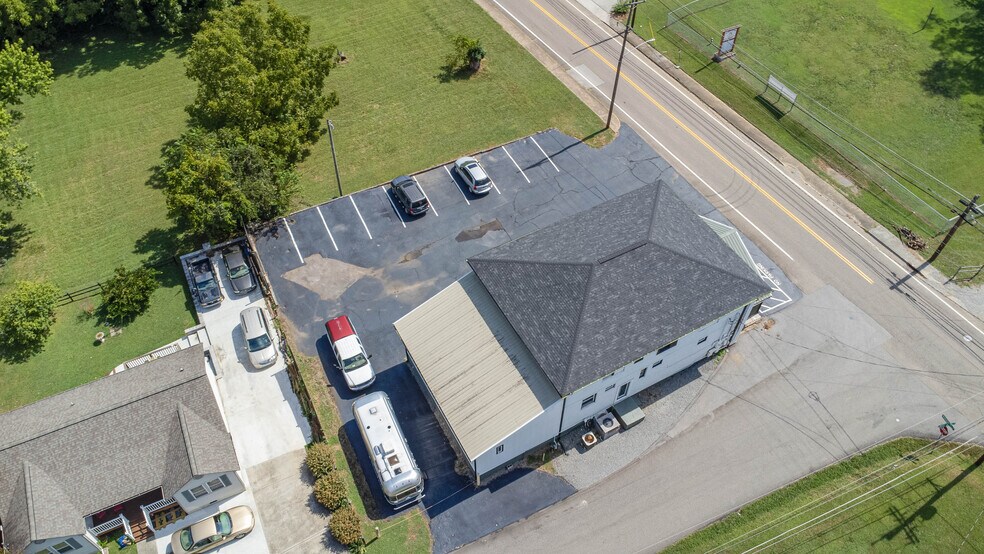 More Photos Of 4301 Washington Pike, Knoxville Office Residential For Sale