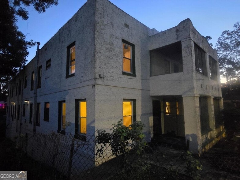 More Photos Of 1478 Beecher St, Atlanta Apartments For Sale