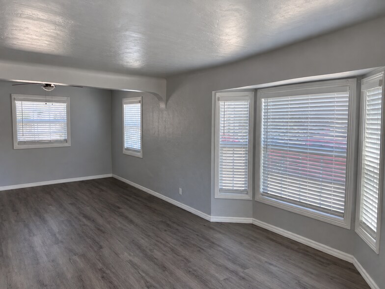 More Photos Of 811 Ohio Ave, Long Beach Apartments For Sale