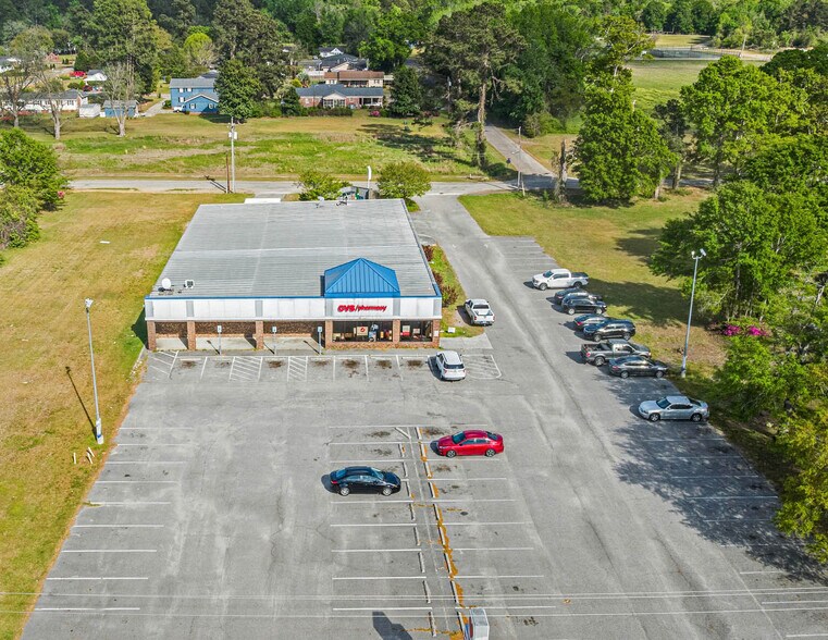 More Photos Of 206 S Main St, Hemingway Drugstore For Sale