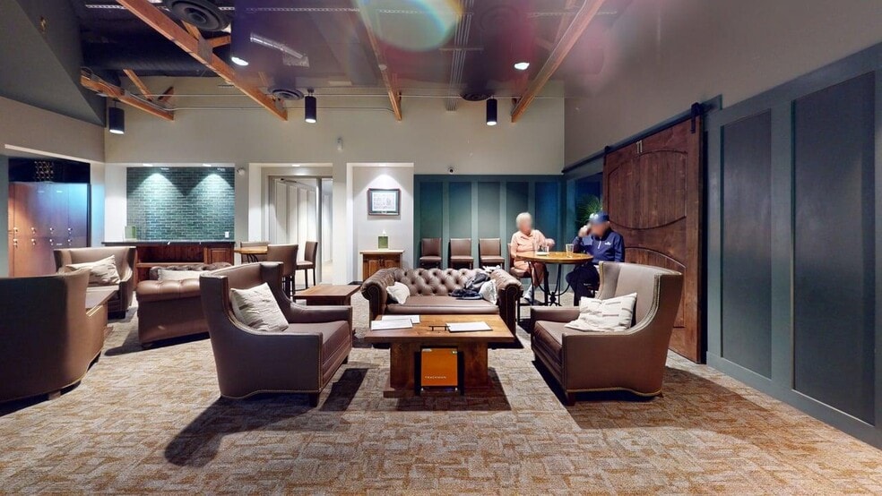 More Photos Of 7100 E Cave Creek Rd, Cave Creek Restaurant For Sale