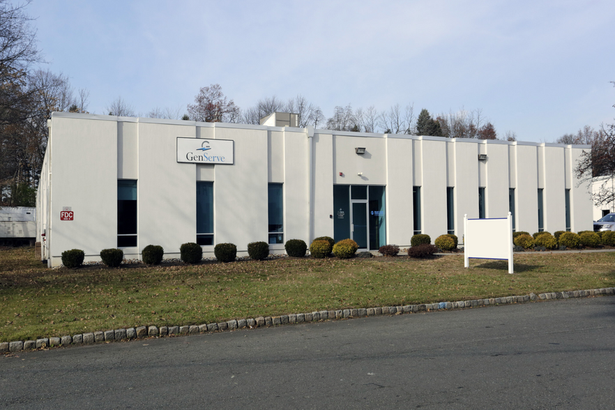 Primary Photo Of 341 Kaplan Dr, Fairfield Warehouse For Lease