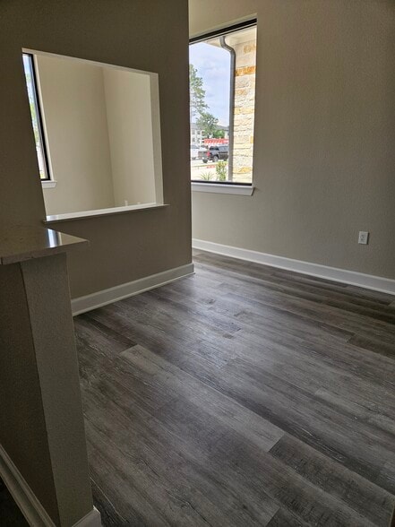 More Photos Of 625 Regal Row, Montgomery Medical For Lease