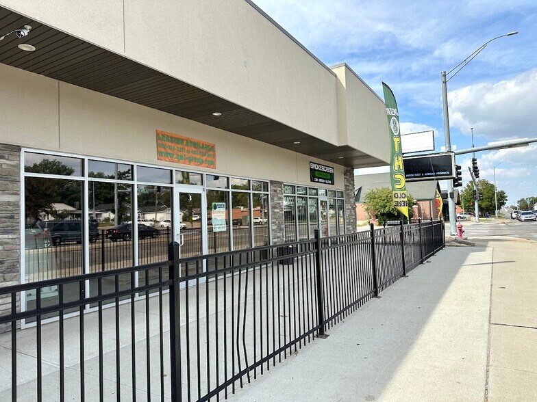 More Photos Of 1433 N 27th St, Lincoln Storefront Retail Office For Lease