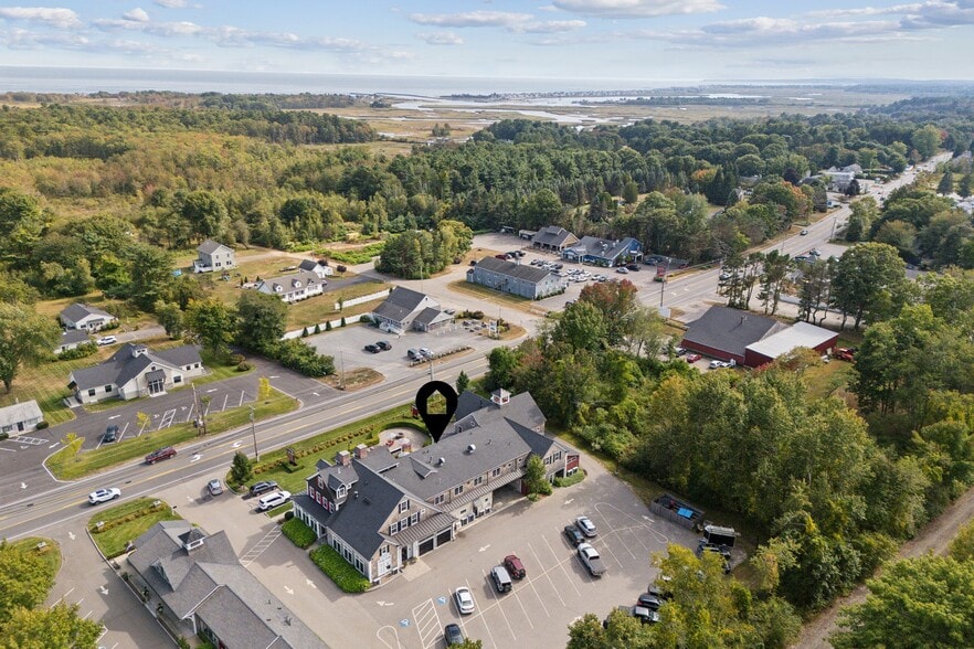 More Photos Of 2178 Post Rd, Wells Restaurant For Lease