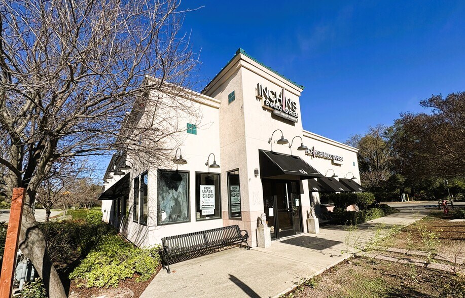 More Photos Of 17900 San Ramon Valley Blvd, San Ramon Restaurant For Lease