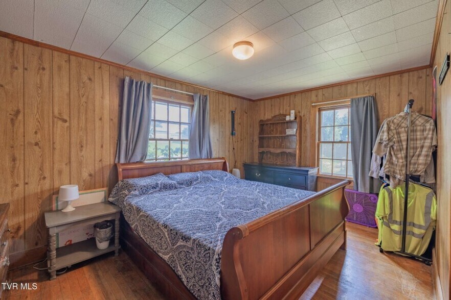 More Photos Of 100 Salvage Ln, Johnson City Apartments For Sale