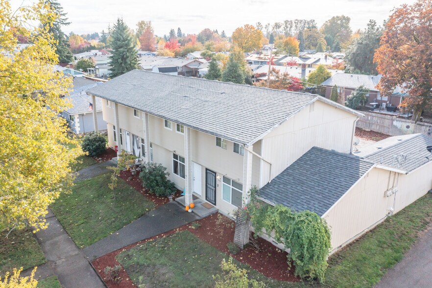 More Photos Of 530-536 34th Ave SE, Albany Apartments For Sale