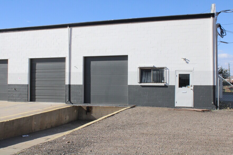 More Photos Of 5981 Marion Dr, Denver Warehouse For Sale