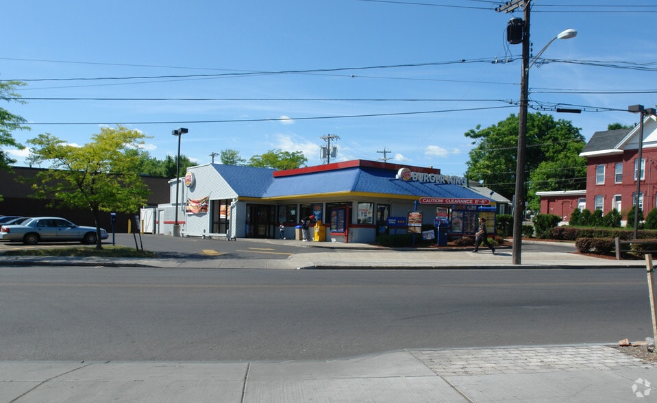 Primary Photo Of 623 Butternut St, Syracuse Fast Food For Sale