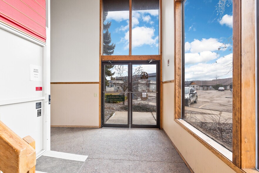 More Photos Of 1297 Burns Way, Kalispell Medical For Sale