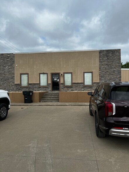 Primary Photo Of 10912 South 264th East Avenue, Broken Arrow Warehouse For Lease