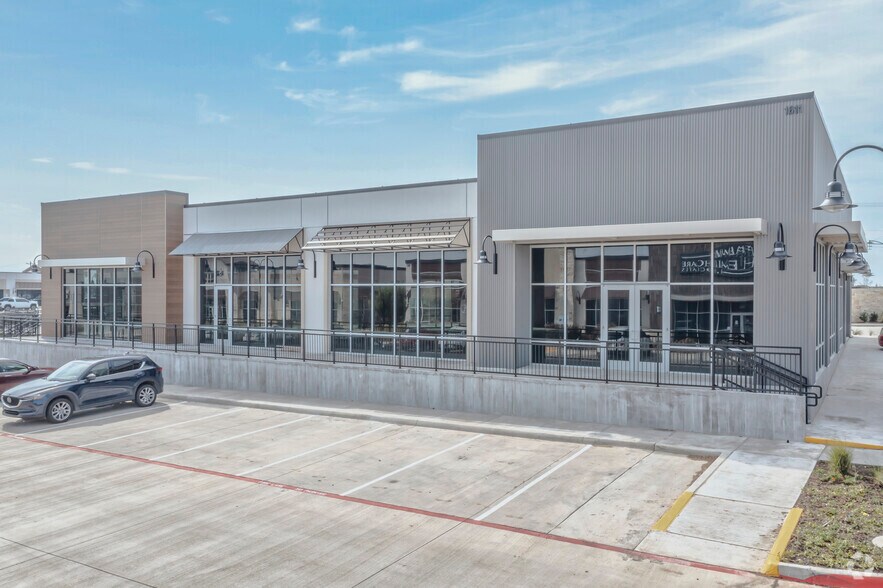 More Photos Of 1234 FM 407 Rd, Argyle Health Club For Sale