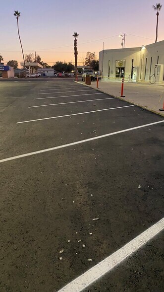 More Photos Of 283 Main St, Brawley Unknown For Lease