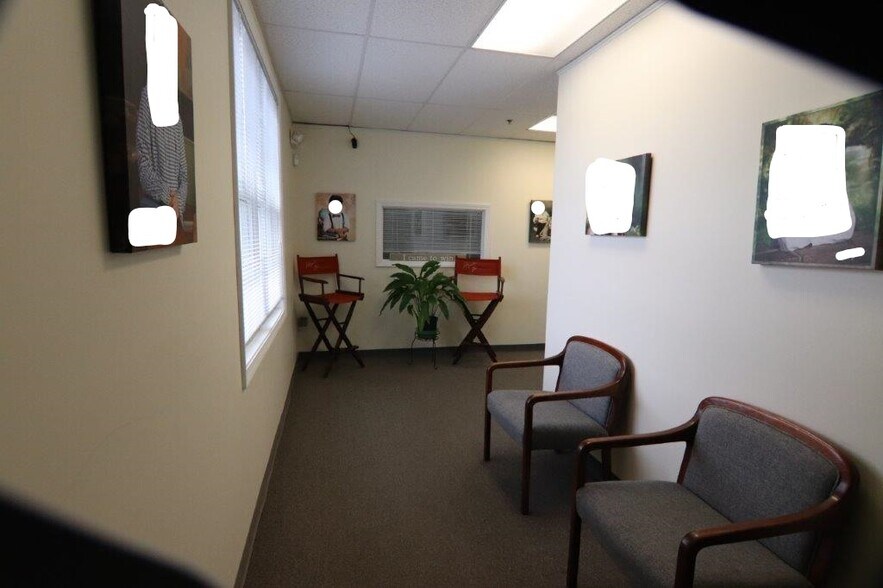 More Photos Of 104 Charles Eldridge Rd, Lakeville Office For Lease
