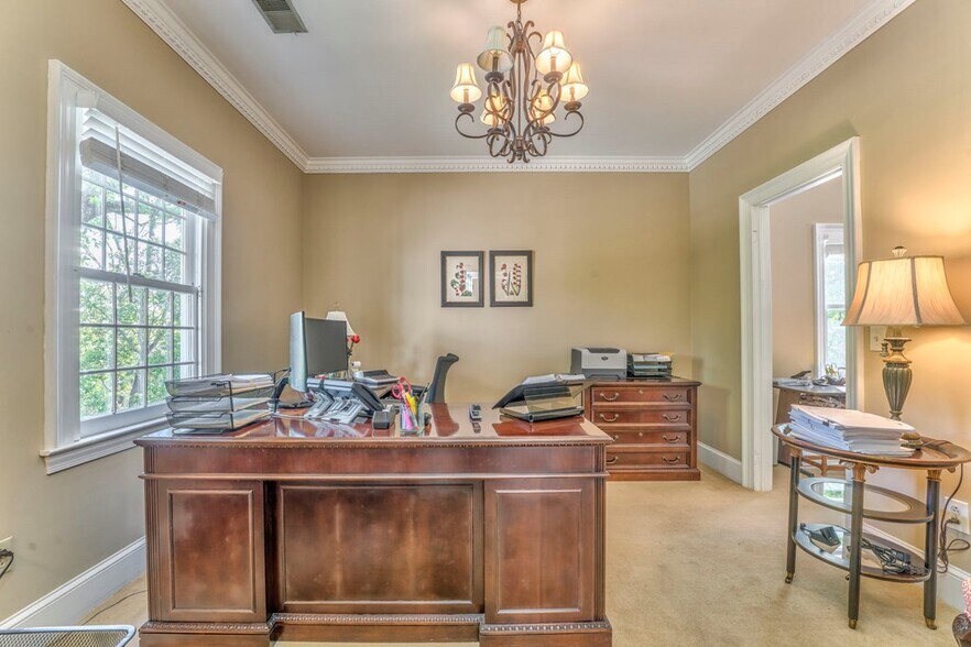 More Photos Of 417 Court St, Calhoun Office For Sale