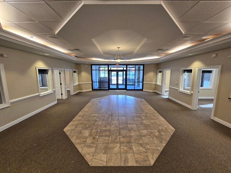 More Photos Of 701 Mutual Ct, Raleigh Office For Sale