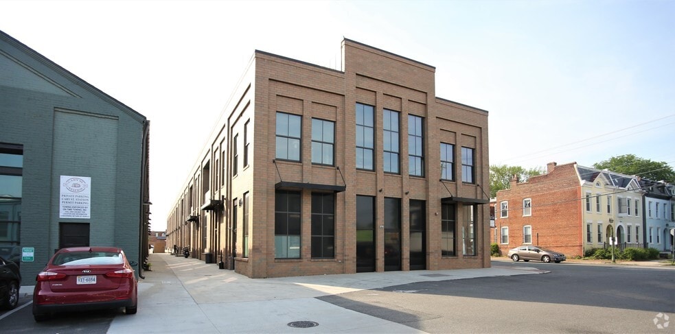 More Photos Of 2505-2553 W Cary St, Richmond Apartments For Lease