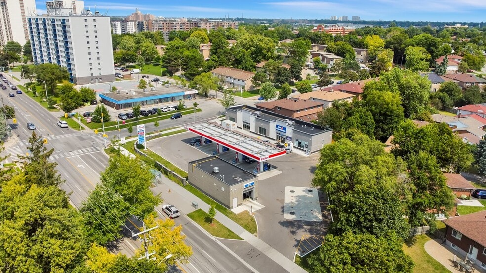 More Photos Of 2775 Birchmount Rd, Toronto Auto Repair For Lease